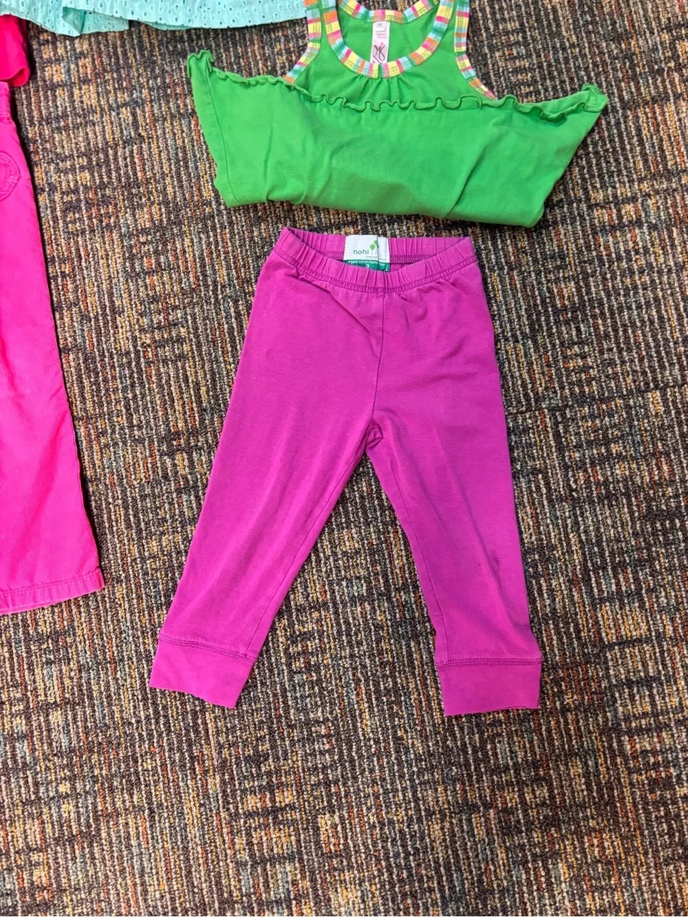 Kids 3T Six Piece Mix and Match Set - Includes Gap, Carters, Nohi Pieces